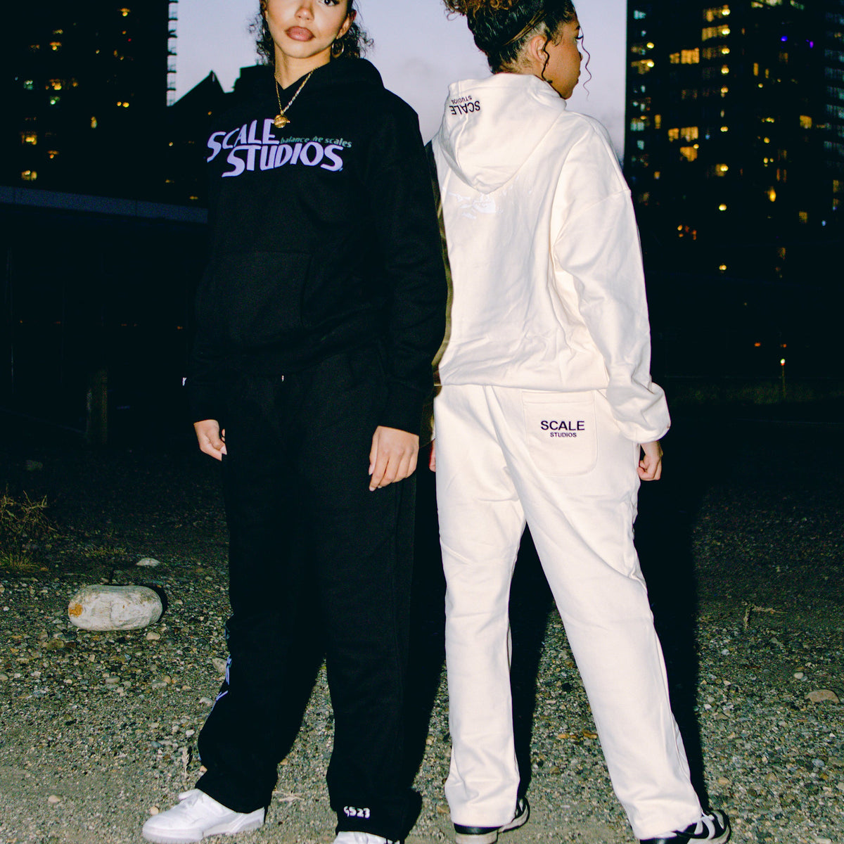 SCALE STUDIOS CLASSIC HOODIE (BLACK)