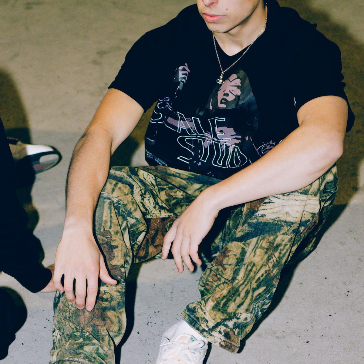 LADY LUSTICIA TEE [BLACK]